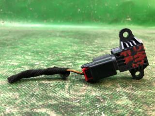 Датчик удара передний правый FORD FIESTA 08-17 2012