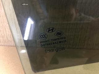 Стекло двери заднее правое SONATA YF 10-14 2011 YF 2.4 G4KJ