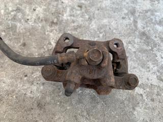 Суппорт тормозной задний левый ACURA MDX (YD1) 00-06 3.5