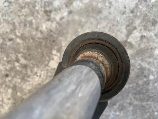 Рычаг задней подвески поперечный нижний правый X-TRAIL/ROGUE T32 13-20 2014 2.5 QR25DE