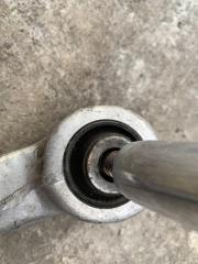 Рычаг задней подвески поперечный верхний правый X-TRAIL/ROGUE T32 13-20 2014 2.5 QR25DE