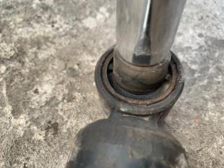 Амортизатор задний X-TRAIL/ROGUE T32 13-20 2014 2.5 QR25DE