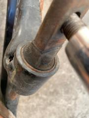 Рычаг передней подвески нижний левый X-TRAIL/ROGUE T32 13-20 2014 2.5 QR25DE