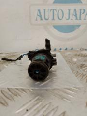 Насос омывателя стекла GS350 GS300 05-11