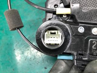 Замок двери задний правый RAV4 05-12 2007 3.5 2GR-FE