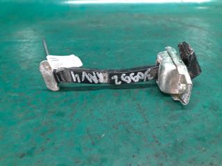 Ограничитель двери передний правый TOYOTA RAV4 05-12 3.5 2GR-FE