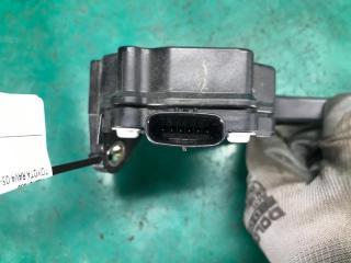 Педаль газа TOYOTA RAV4 05-12 3.5 2GR-FE