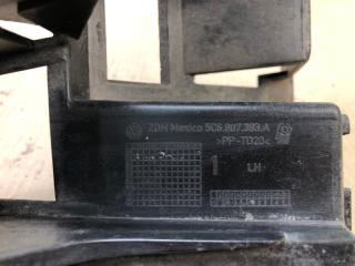 Кронштейн задний левый JETTA USA 10-17 2011 2.5