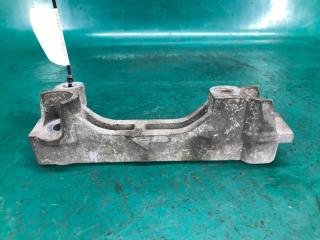 Кронштейн опоры двигателя TOYOTA RAV4 05-12 3.5 2GR-FE