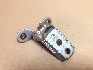 Петля двери верхняя передняя правая TOYOTA CAMRY 40 06-11 2.4 2AZFXE