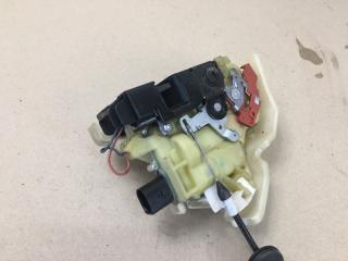 Замок двери задний левый JETTA 05-10 2007 Седан 2.5