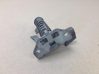 Крюк замка капота S60 00-09 2005 2.5 B5254T2