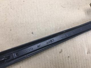 Поводок стеклоочистителя передний правый TOYOTA COROLLA 120 00-07 ZZE130L 1.8L 1ZZ-FE