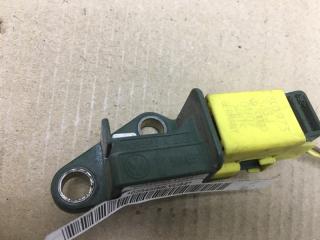 Датчик удара передний JETTA 05-10 2007 Седан 2.5