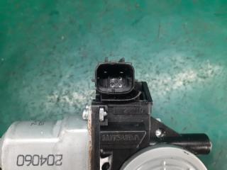 Стеклоподъемник задний правый NISSAN LEAF 10-17