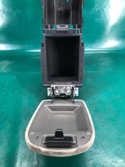 Подлокотник LEAF 10-17 2012