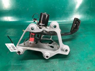 Педаль тормоза LEAF 10-17 2012