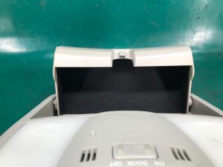 Плафон салона NISSAN LEAF 10-17