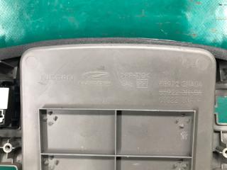 Консоль центральная LEAF 10-17 2012