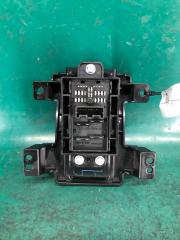 Кнопка стояночного тормоза NISSAN LEAF 10-17