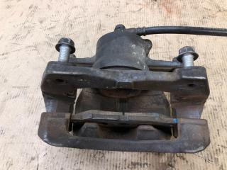 Суппорт тормозной передний правый MATRIX 08-14 2008 Хэтчбек 1.8 2ZRFE