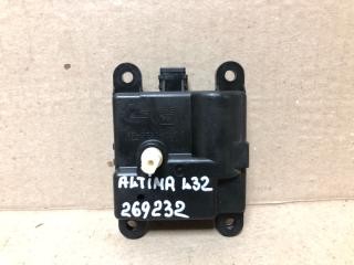 Моторчик заслонки печки NISSAN ALTIMA L32 07-12 2012 Б/У Моторчик заслонки печки NISSAN ALTIMA L32 07-12 2012