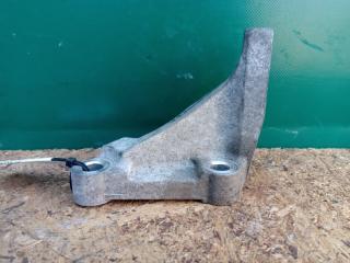 Кронштейн двигателя правый NISSAN LEAF 10-17