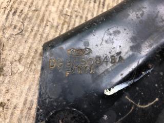 Крепление балки подвески заднее правое FUSION 14-