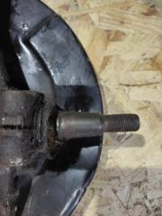 Кулак поворотный передний левый TRIBECA B9 05-07