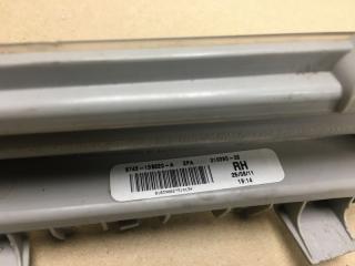 Противотуманная фара правая EDGE 06-14 2012 Внедорожник 2.0