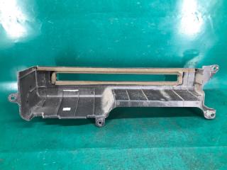 Дефлектор радиатора левый KIA SEDONA 14-18 YP 3.3 G6DM