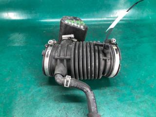 Патрубок воздушного фильтра SEDONA 14-18 16 YP 3.3 G6DM