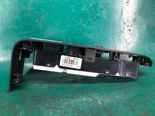 Кнопка стеклоподъемника передняя правая SEDONA 14-18 16 YP 3.3 G6DM