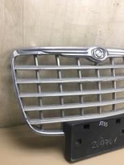 Решетка радиатора 300 04-10 2008 Седан 3.5 EGG
