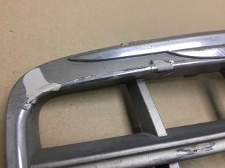 Решетка радиатора 300 04-10 2008 Седан 3.5 EGG