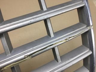 Решетка радиатора 300 04-10 2008 Седан 3.5 EGG