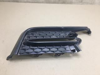 Накладка противотуманной фары правая COROLLA 18-