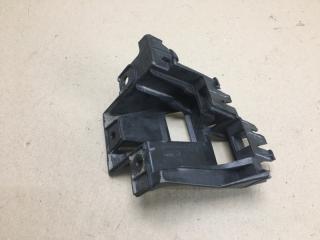 Кронштейн заднего бампера правый JETTA USA 10-17 2011 Седан CBTA 2.5L