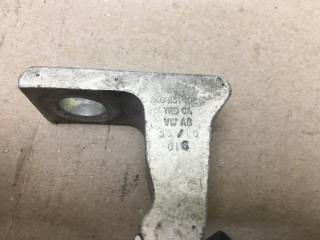 Петля двери нижняя задняя правая GOLF 12-21