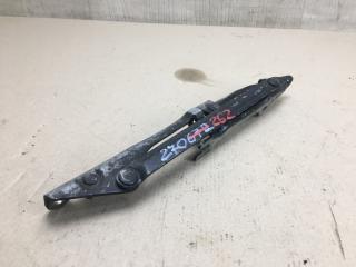 Петля крышки багажника левая LS430 00-06