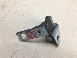 Петля двери нижняя задняя левая FORD FOCUS 10-18