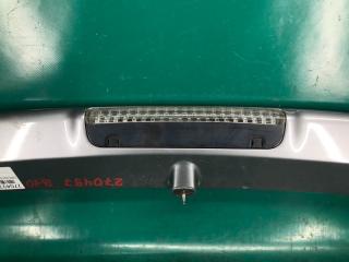 Спойлер крышки багажника TRIBECA B10 07-13 2008 3.6 EZ36