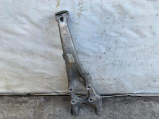 Кулак поворотный правый LS430 00-06 2004 UCF30L 4.3 3UZFE