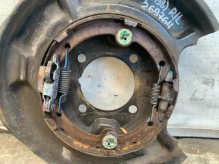 Тормозной механизм левый LEXUS LS430 00-06 UCF30L 4.3 3UZFE