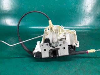 Замок двери передний левый AVENGER 07-14 2013 JS 2.4 ED3