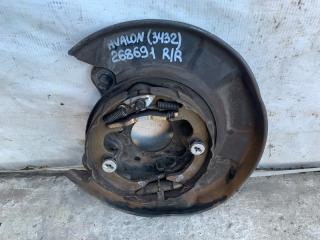 Тормозной механизм правый AVALON 99-05 2000 3.0 1MZFE