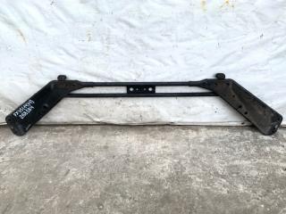 Крепление балки подвески переднее FX S50 03-08 2005 3.5 VQ35DE