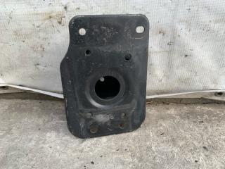 Кронштейн усилителя заднего бампера левый INFINITI FX S50 03-08 3.5 VQ35DE