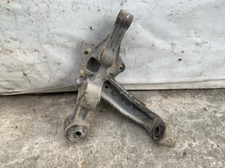 Цапфа правая TOYOTA CAMRY 30 02-06