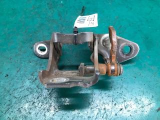 Петля двери нижняя передняя правая AVENGER 07-14 2013 JS 2.4 ED3